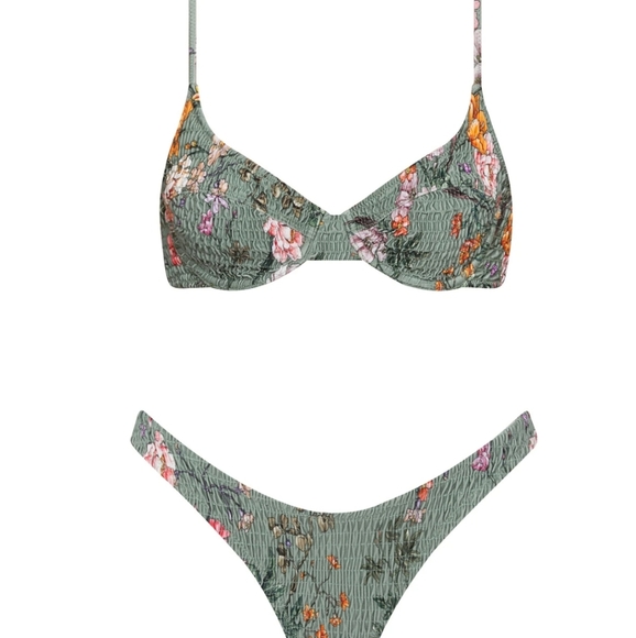 ISO Triangl bikinis - Picture 3 of 3